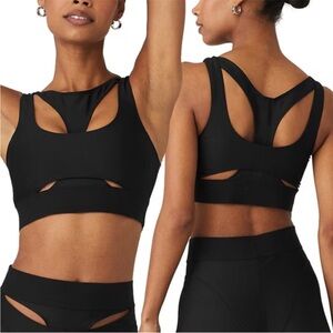 ALO Yoga Airlift Cutaway Black Sports Bra | size medium